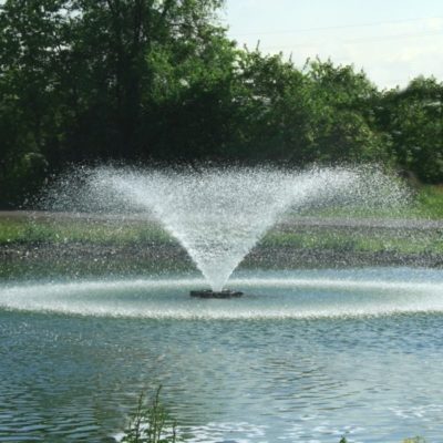 Kasco 8400VFX Floating Aerating Fountain